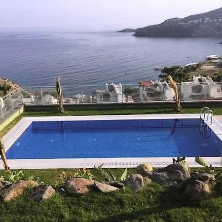 Villa On The Beach *